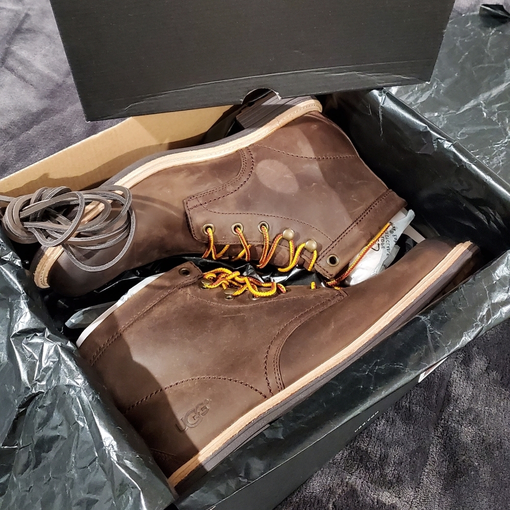 UGg Vestmar boots